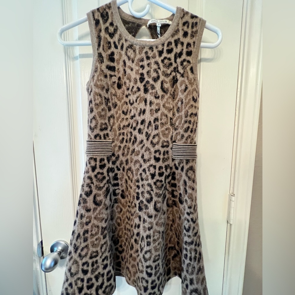 Skaist Taylor fit & flare leopard animal print wool mini dress, size medium